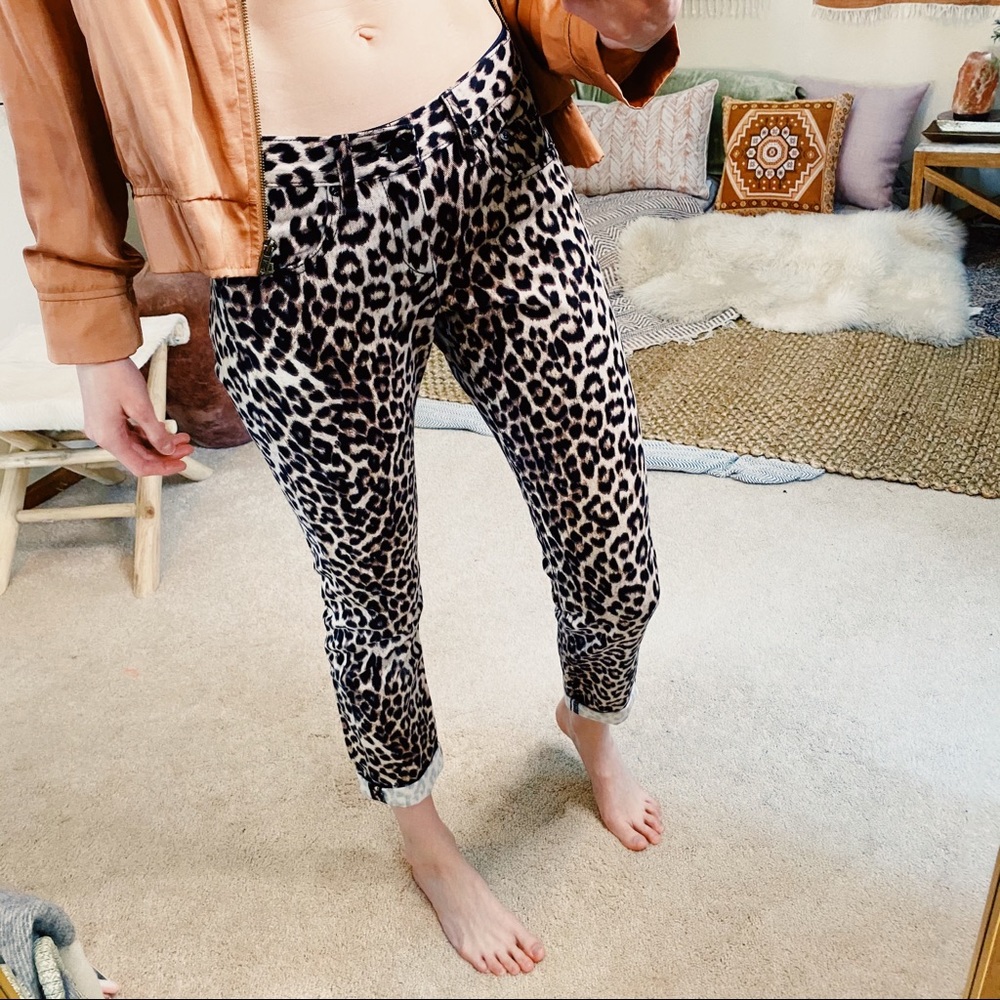 Y2K boyfriend fit leopard cheetah jeans